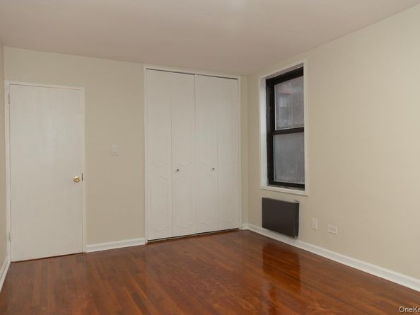 1275 E 51st Street 3Y, Brooklyn NY 11234