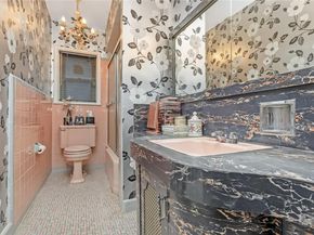 85-19 212th Street, Hollis Hills NY 11427