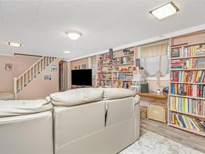 85-19 212th Street, Hollis Hills NY 11427