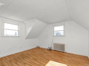 5 White Street, Valley Stream NY 11580