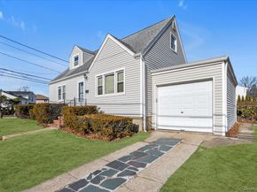 5 White Street, Valley Stream NY 11580