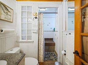 15 18th Avenue, Bay Shore NY 11706