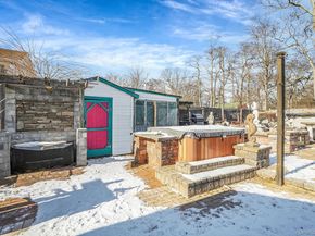 15 18th Avenue, Bay Shore NY 11706