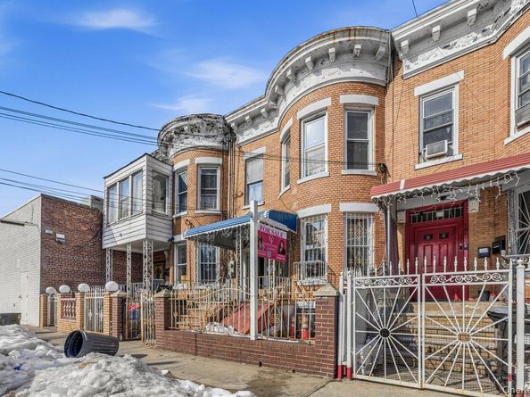 10409 94th Avenue, Ozone Park NY 11416