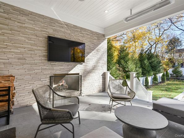 65 Myrtle Boulevard, Larchmont NY 10538