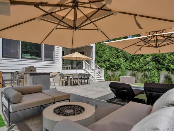 65 Myrtle Boulevard, Larchmont NY 10538