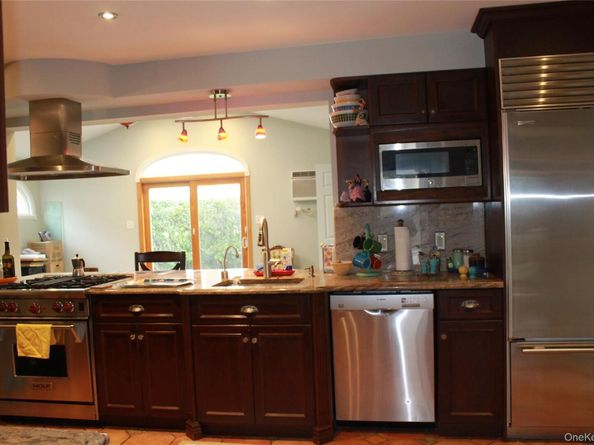 1399 Bellmore Avenue, North Bellmore NY 11710