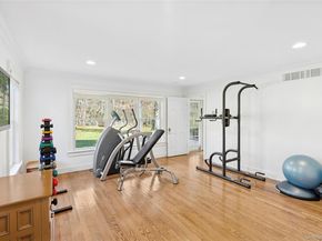 8 East Ridge Court, Westhampton NY 11977