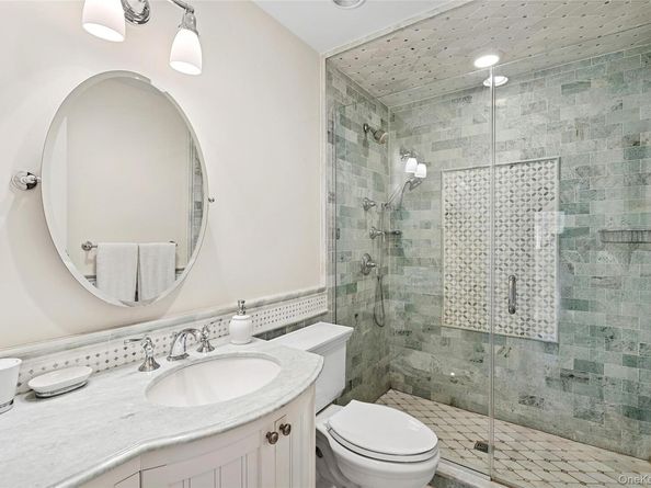 8 East Ridge Court, Westhampton NY 11977