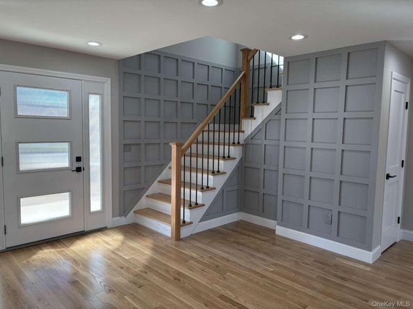 25 Furrow Lane, Levittown NY 11756