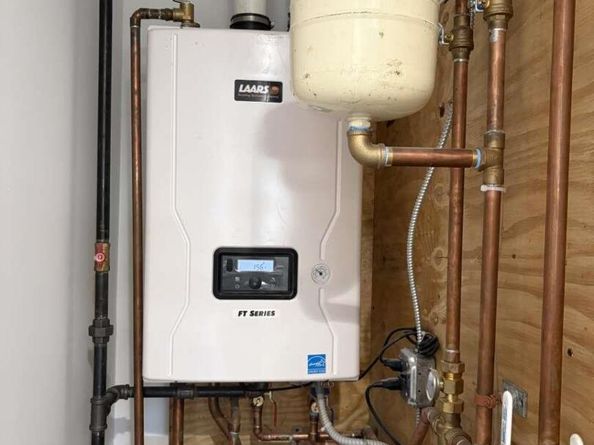 25 Furrow Lane, Levittown NY 11756