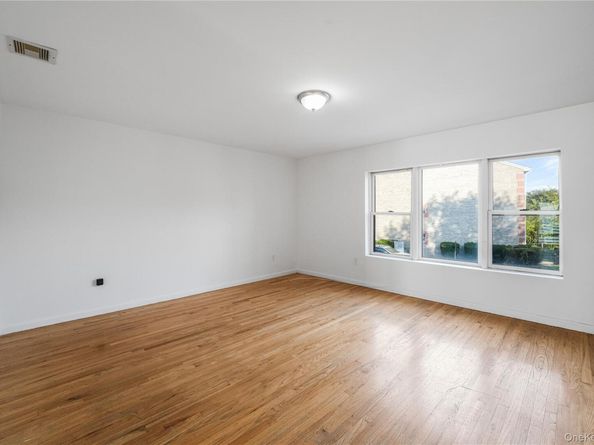 114-03 Dalian Court, College Point NY 11356