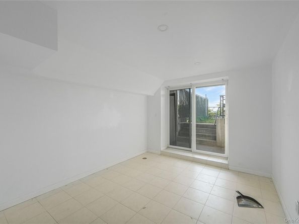 114-03 Dalian Court, College Point NY 11356