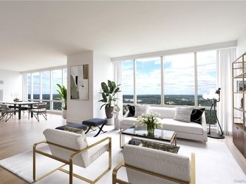 1 Renaissance Square