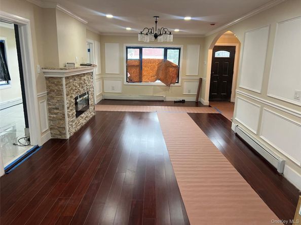 66 WARNER Avenue, Hempstead NY 11550