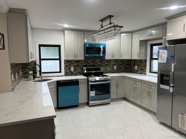 66 WARNER Avenue, Hempstead NY 11550