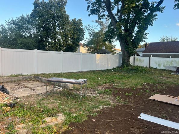 66 WARNER Avenue, Hempstead NY 11550