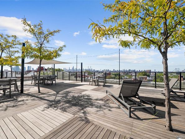2451 38th Street 7B, Astoria NY 11103