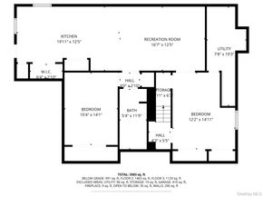 36 Vanderbilt Avenue, Saint James NY 11780