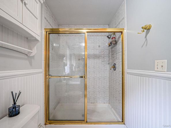 36 Vanderbilt Avenue, Saint James NY 11780