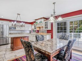 36 Vanderbilt Avenue, Saint James NY 11780