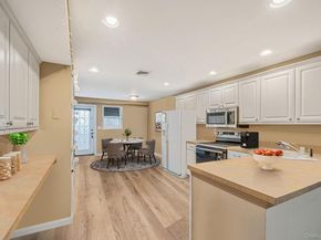 36 Vanderbilt Avenue, Saint James NY 11780