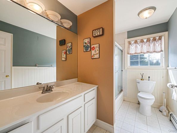 36 Vanderbilt Avenue, Saint James NY 11780