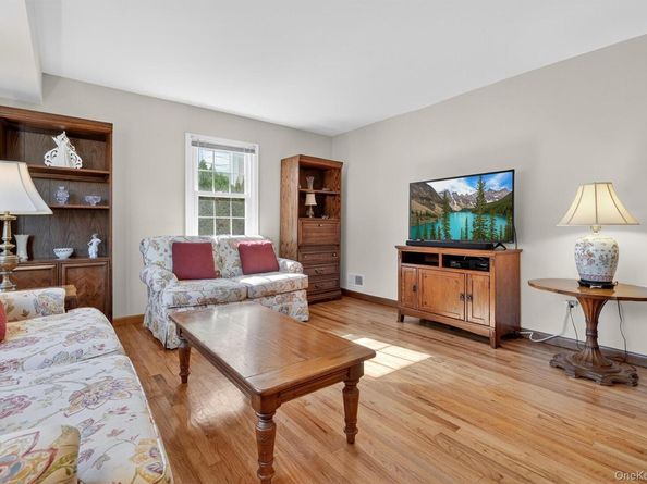 24 Beverly Road, Mount Kisco NY 10549