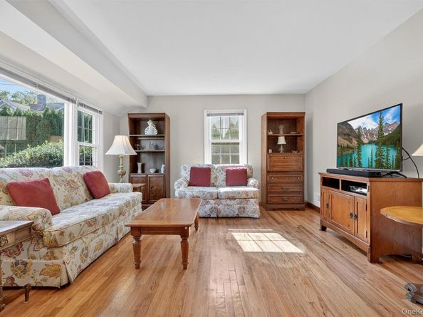 24 Beverly Road, Mount Kisco NY 10549