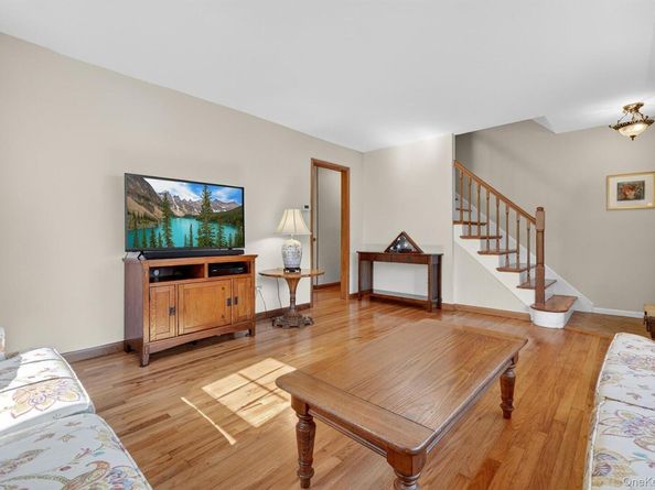 24 Beverly Road, Mount Kisco NY 10549