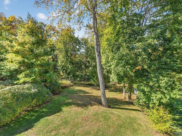 24 Beverly Road, Mount Kisco NY 10549