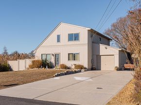 304 S Dunton Avenue, East Patchogue NY 11772