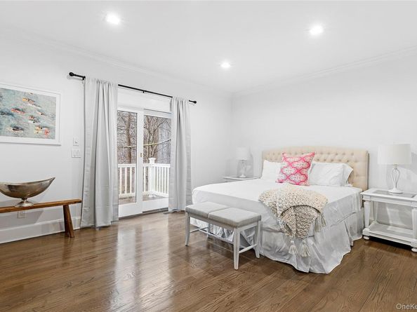 1106 N Sea Road, Southampton NY 11968