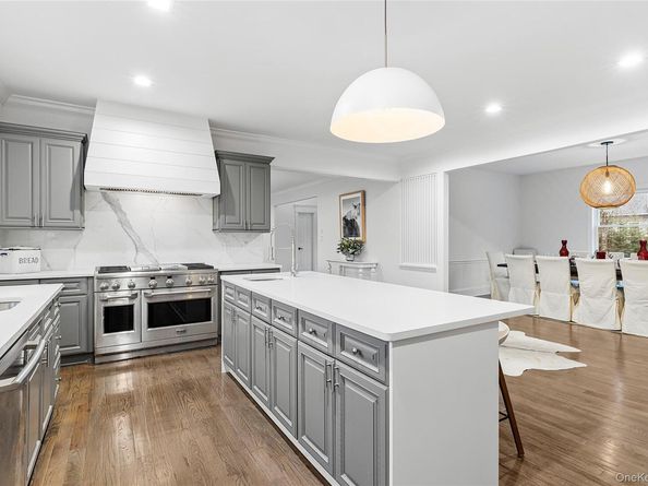 1106 N Sea Road, Southampton NY 11968