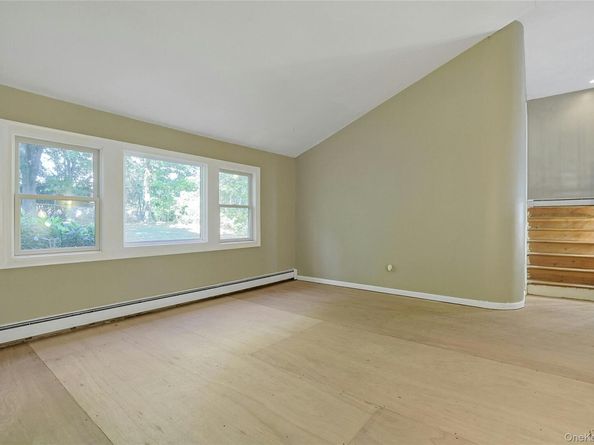 2887 Old Yorktown Road, Yorktown Heights NY 10598