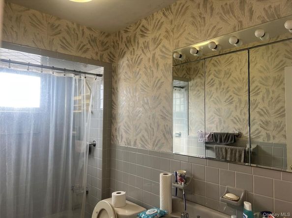 86-38 54 Avenue, Elmhurst NY 11373