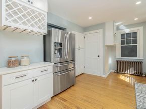 16 Avenue A, Port Washington NY 11050