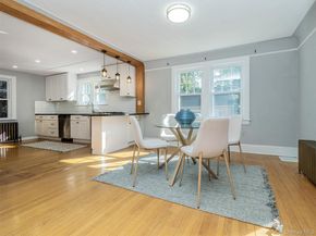 16 Avenue A, Port Washington NY 11050