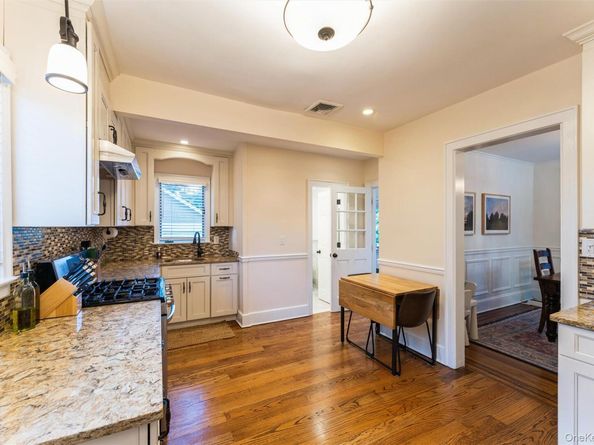 104 Cedar Avenue, Rockville Centre NY 11570