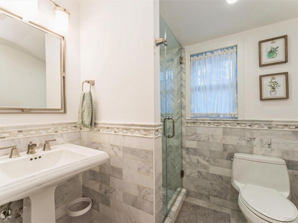 104 Cedar Avenue, Rockville Centre NY 11570