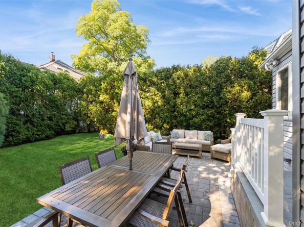 104 Cedar Avenue, Rockville Centre NY 11570