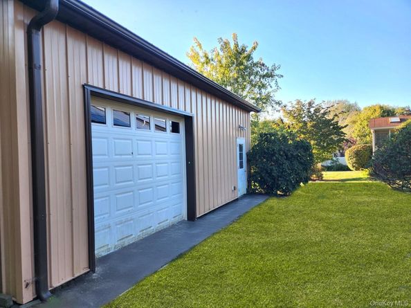 199 Shade Tree Lane, Aquebogue NY 11931