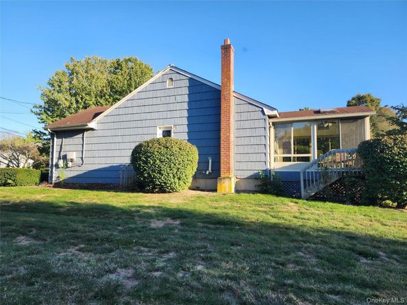 199 Shade Tree Lane, Aquebogue NY 11931
