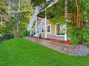 134 Hitching Post Lane, Yorktown Heights NY 10598