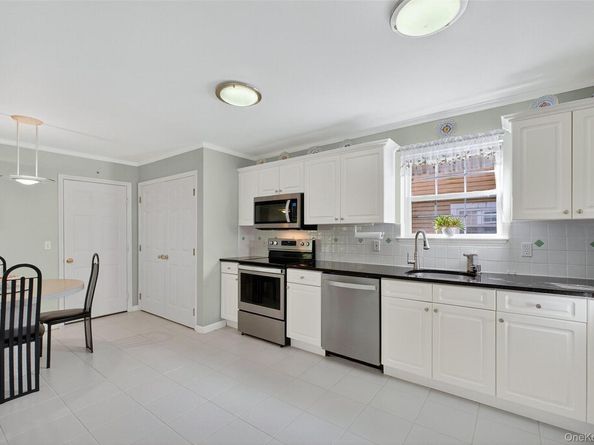 134 Hitching Post Lane, Yorktown Heights NY 10598