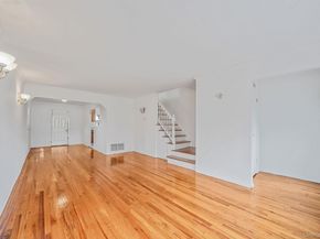 25701 149th Road, Rosedale NY 11422