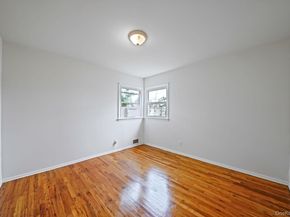 25701 149th Road, Rosedale NY 11422
