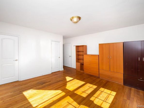 79-16 Main Street 3J, Flushing NY 11367