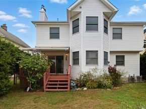 17 Highland Terrace, Manhasset NY 11030