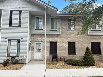 25 Cheyenne Court